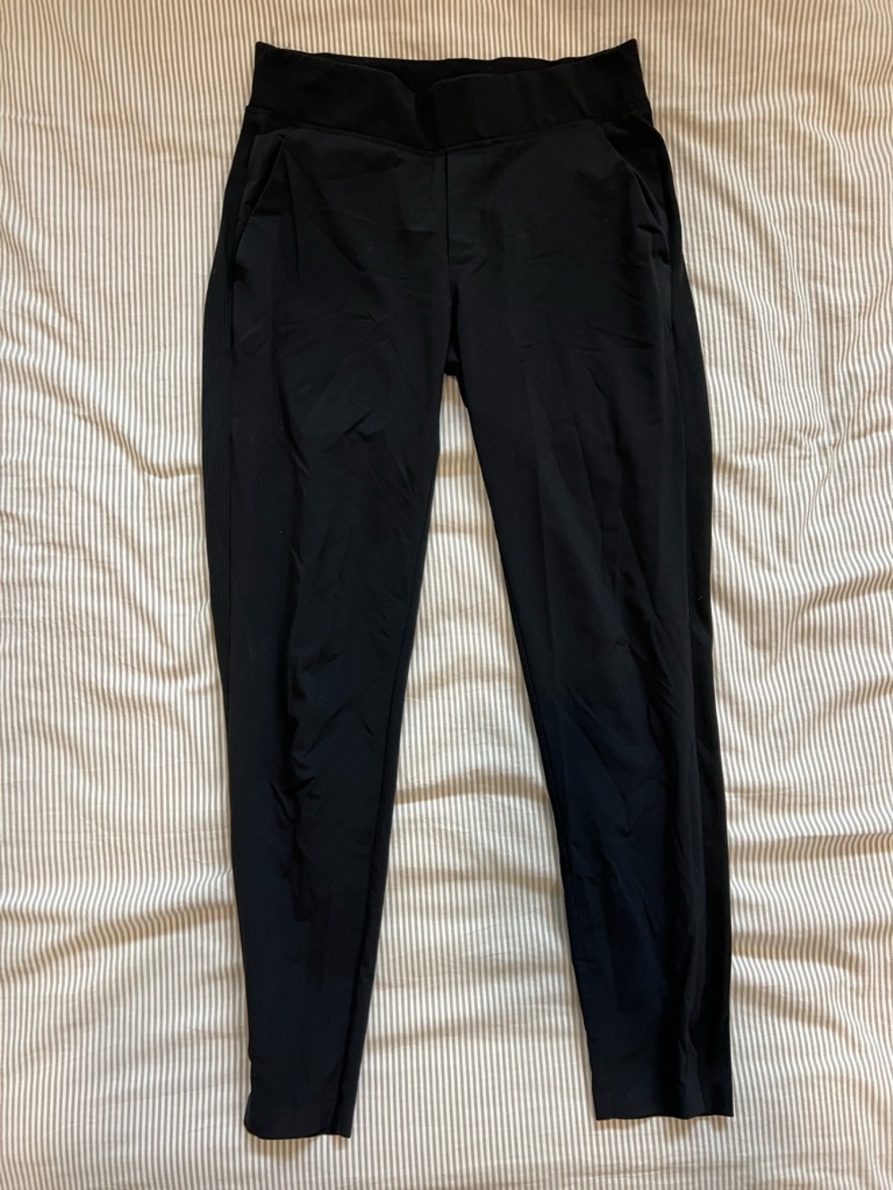 Athleta Brooklyn mid rise ankle pant